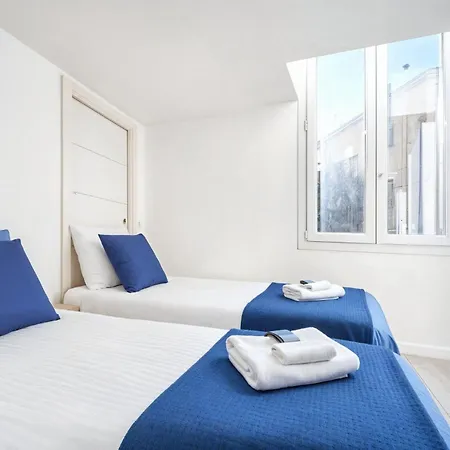 Lejlighed Frgk Spacious 100 Sqm Loft With Terrace 2 Ensuite *