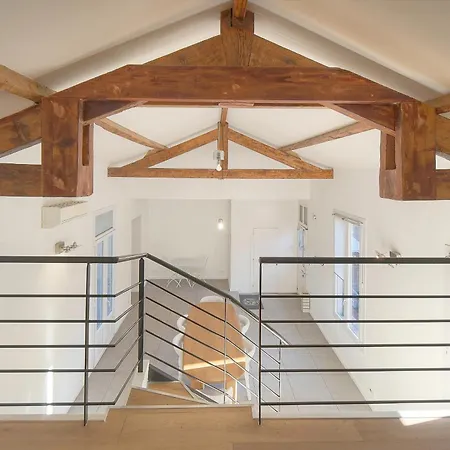 Frgk Spacious 100 Sqm Loft With Terrace 2 Ensuite Lejlighed