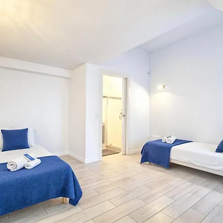 Frgk Spacious 100 Sqm Loft With Terrace 2 Ensuite *