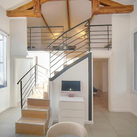 Apartment Frgk Spacious 100 Sqm Loft With Terrace 2 Ensuite *