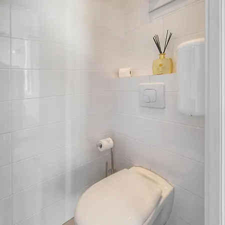 Frgk Spacious 100 Sqm Loft With Terrace 2 Ensuite דירה *