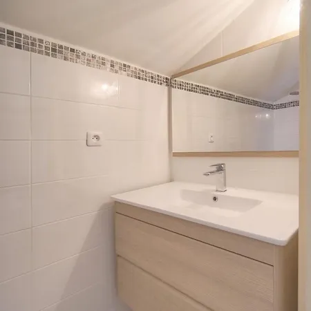 Frgk Spacious 100 Sqm Loft With Terrace 2 Ensuite דירה *